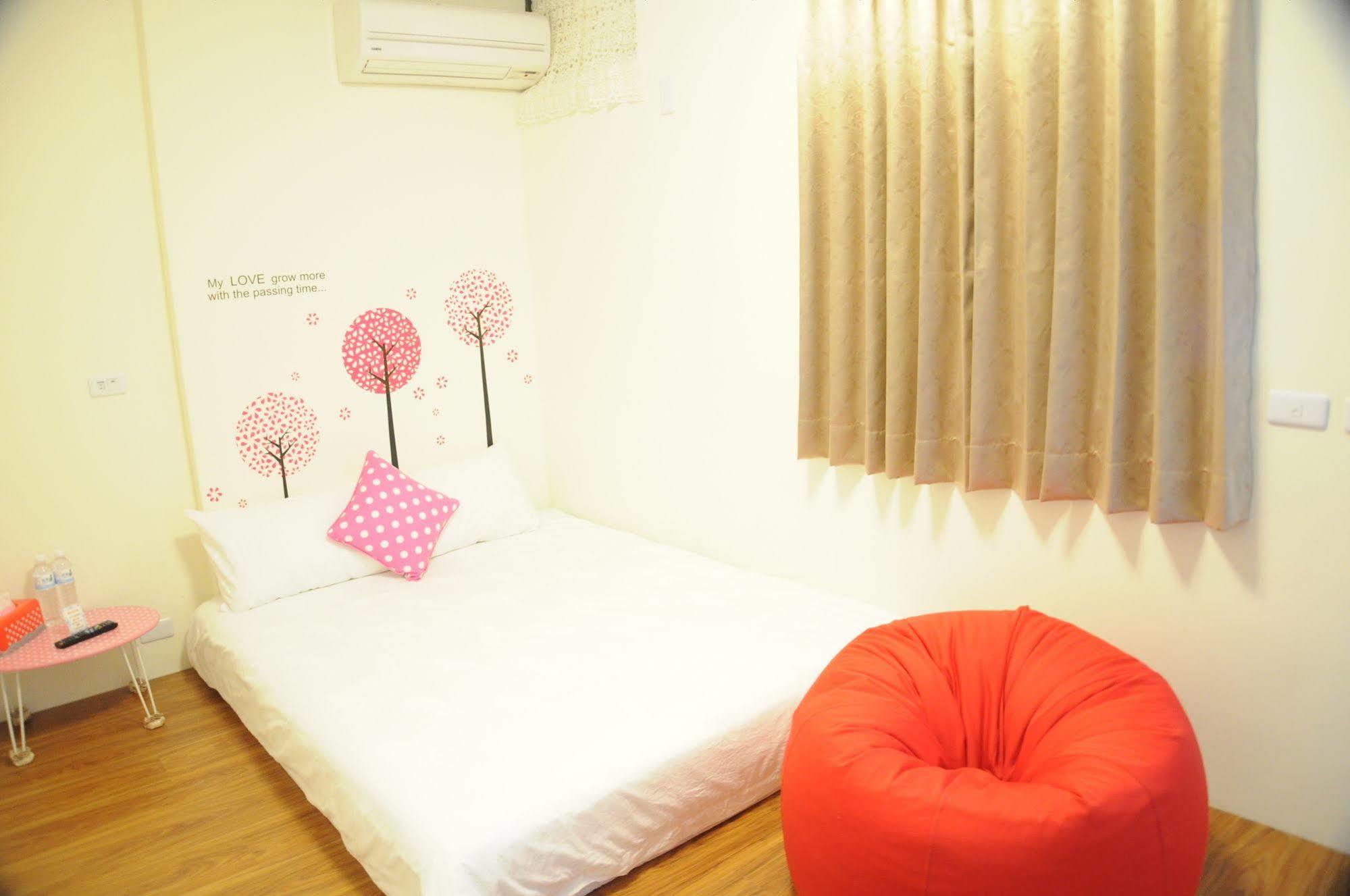 Enjoy Lane 17 B&B Taitung Luaran gambar